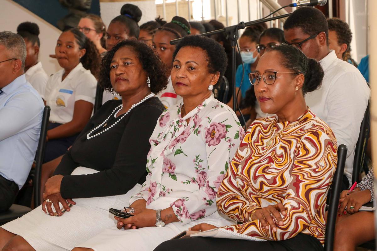 The Members of the Women's Parliamentary Caucus Present