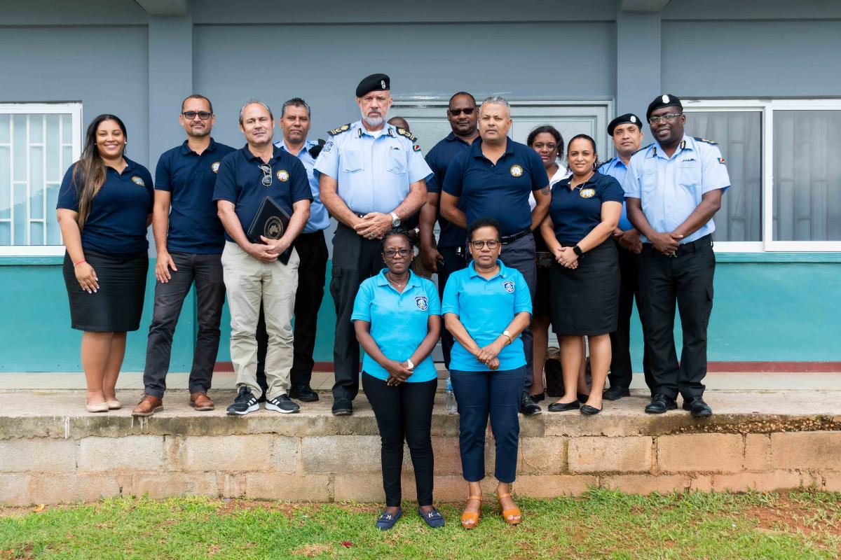 Group photo with the Commissioner and senior prison staff
