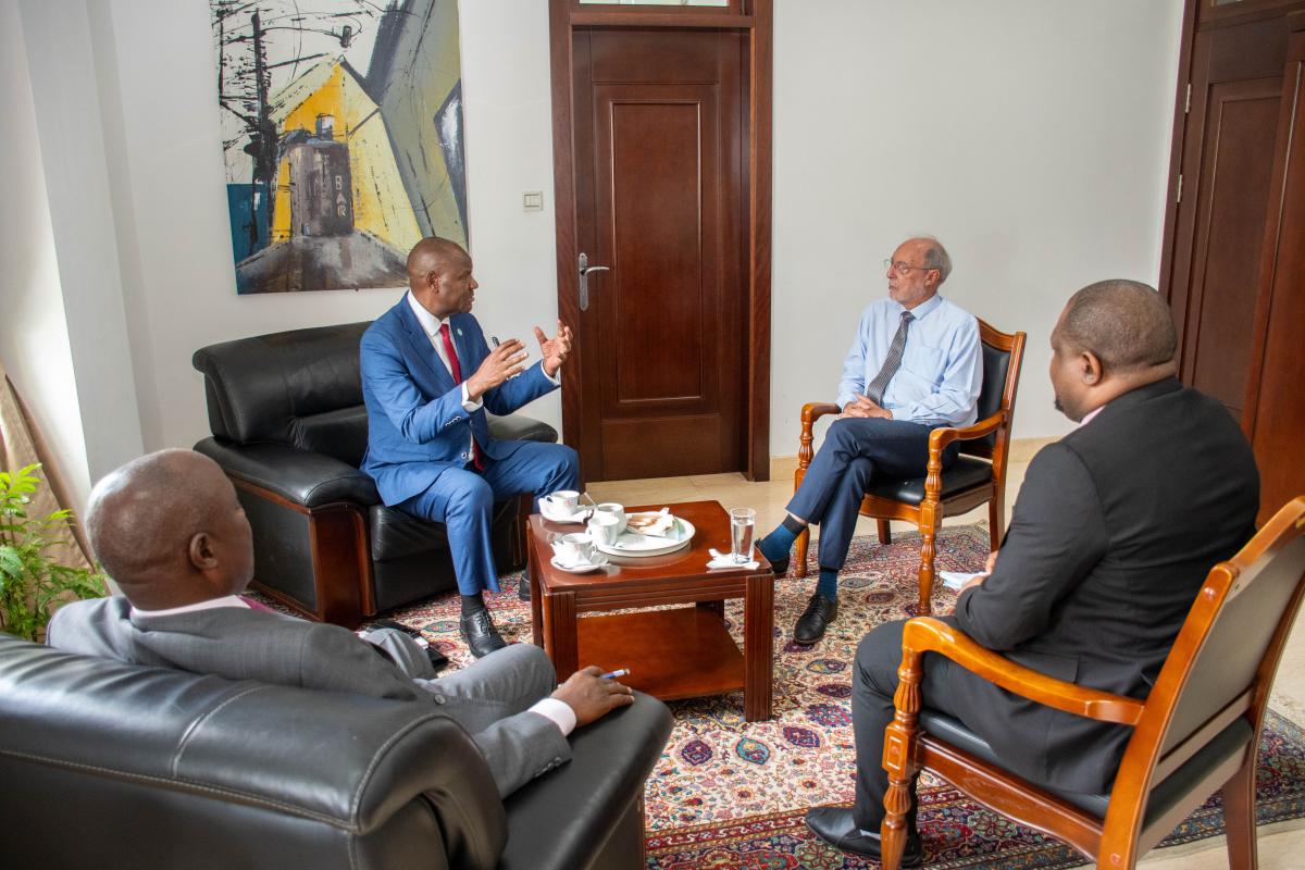 Courtesy Call on LGB