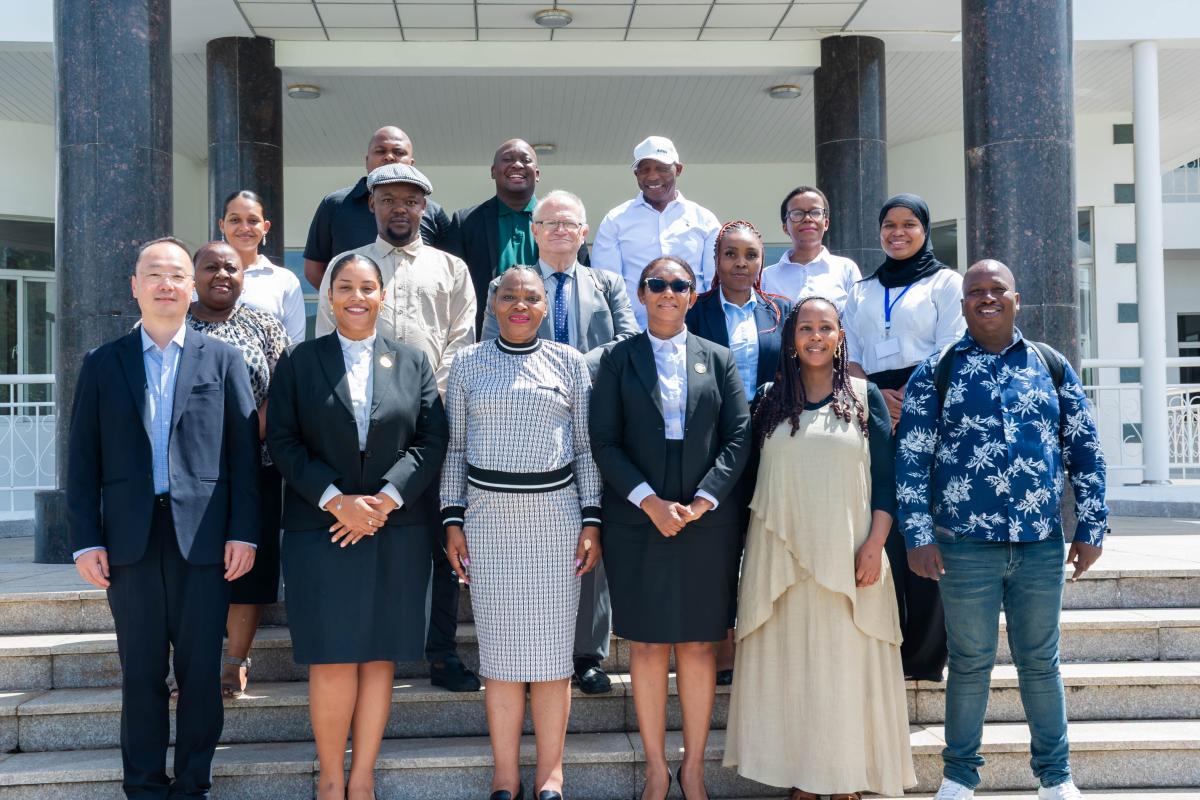 CSSL Group Photograph with the Clerk and Deputy Clerk