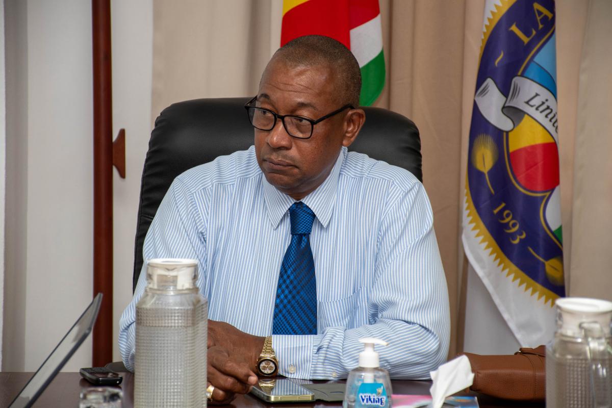 Hon. Waven William