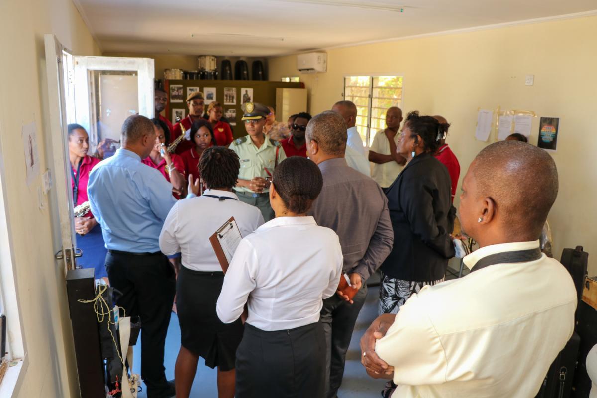 The Committee Carrying Out the Visit