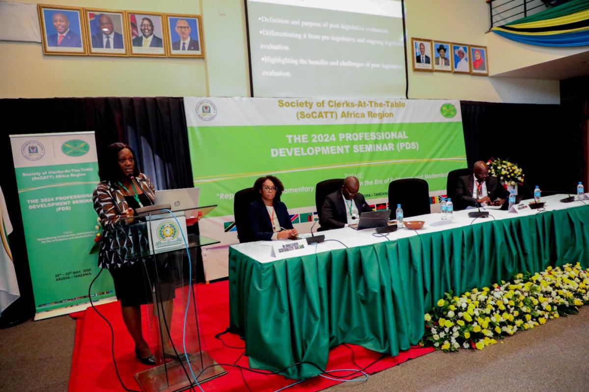 The Clerk participating in a session