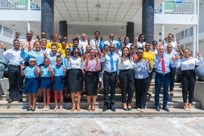 Group Photograph showing "I love you" in LSS